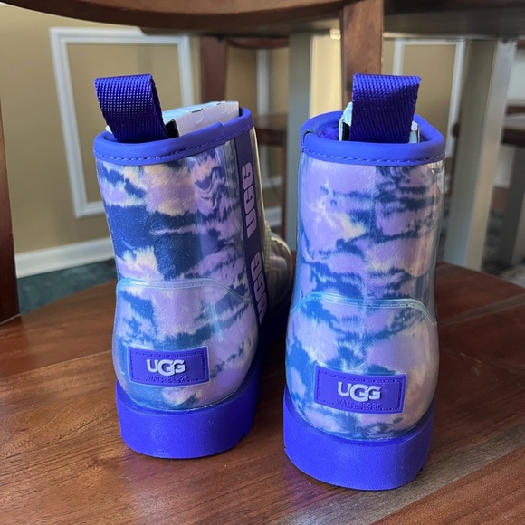 UGG CLASSIC CLEAR MINI WATERPROOF WEATHERPROOF PINK & PURPLE MARBLE BOOTS - Picture 8 of 16